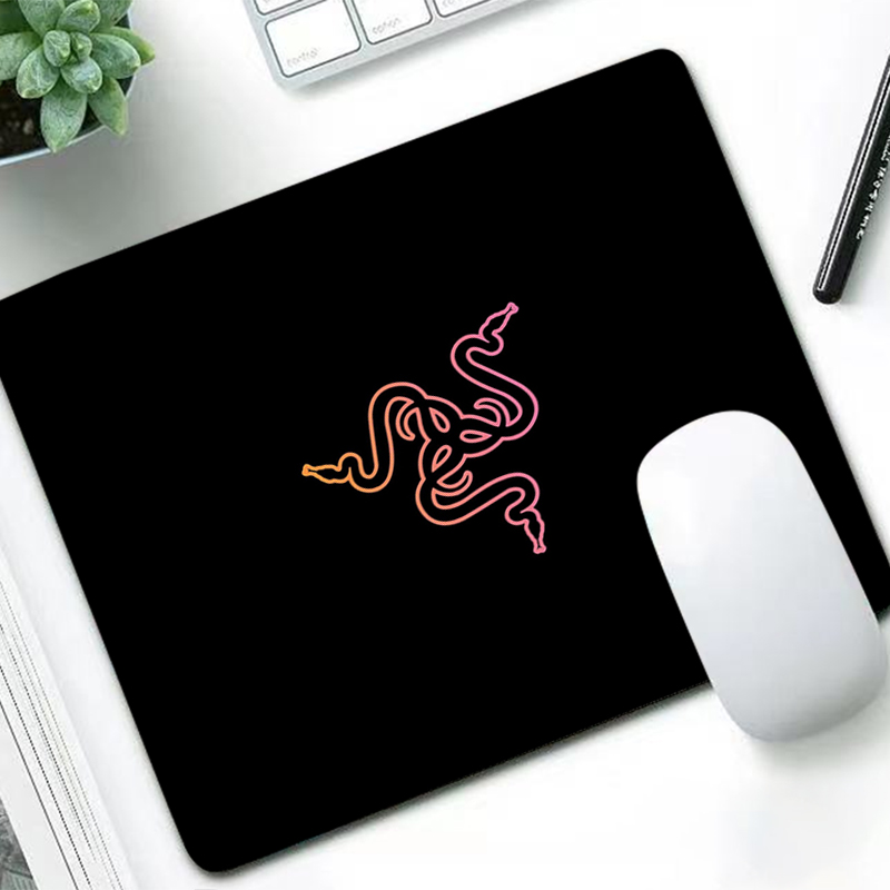 Laptop Accessories For Gaming - لوحة ماوس فاخرة من Razer، حصيرة