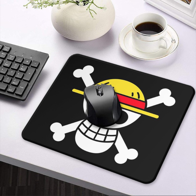 لوحة ماوس كرتونية بتصميم ون بي - مراجعة Laptop Accessories For Gaming وسعره